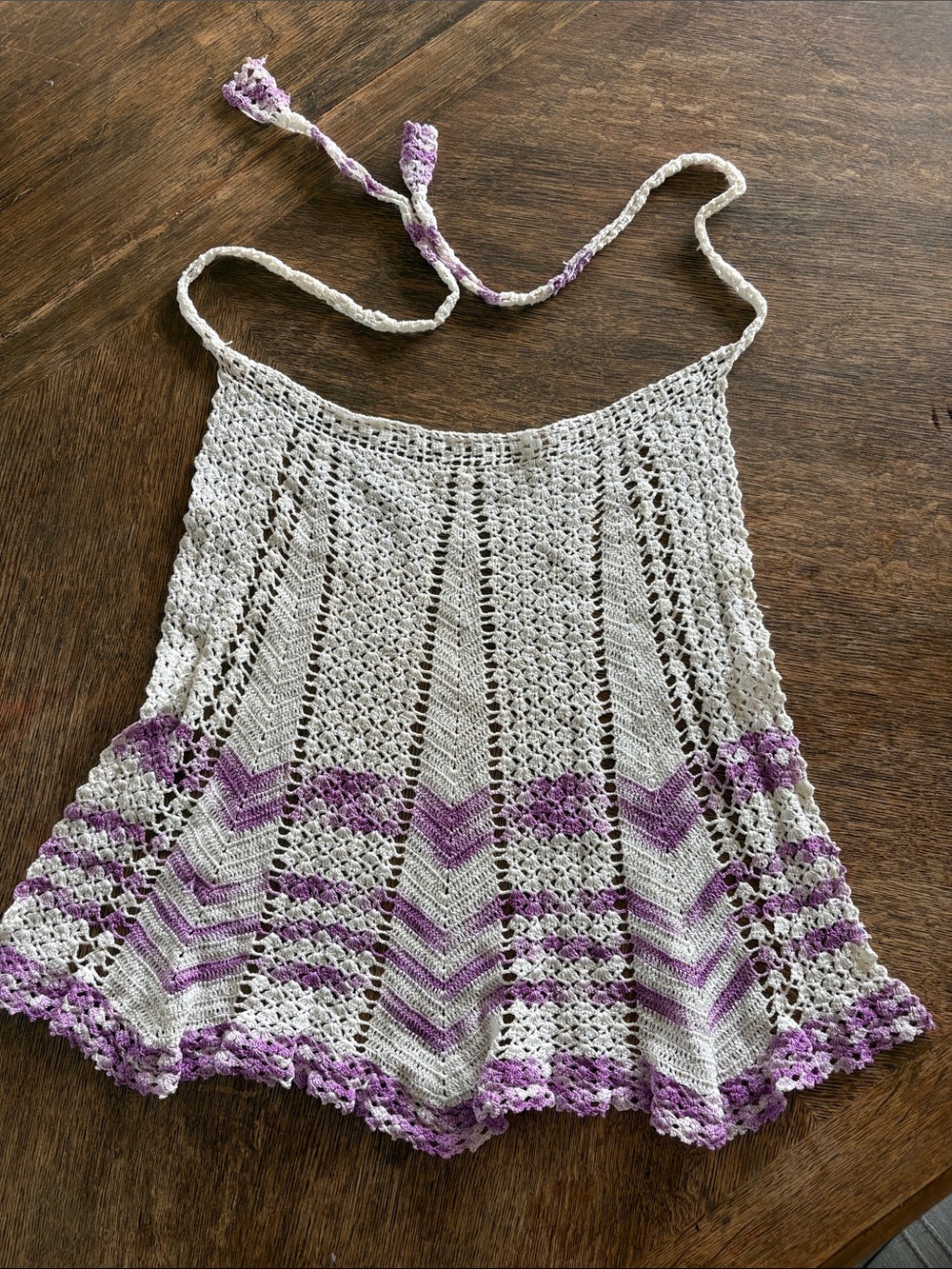 VTG Handmade Crochet apron in Cream & Lavender